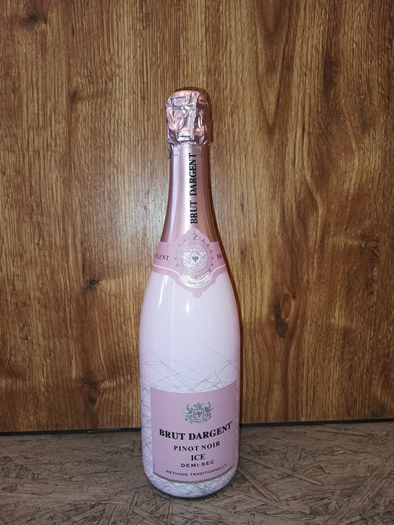 Demisekt Pinot noir